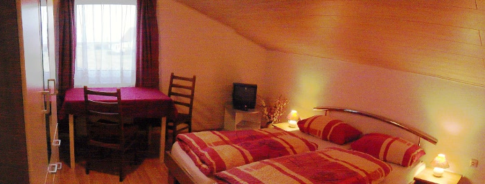 Dreibettzimmer
